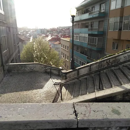 Voyage 63 Gæstehus Lisboa